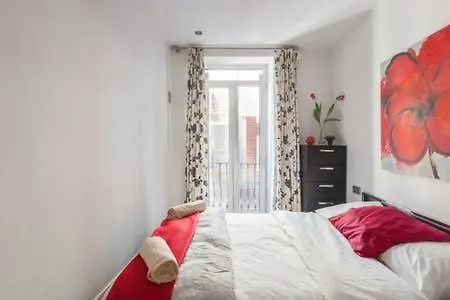 Modern Cosy Grey La Concha Beach Apartament San Sebastián
